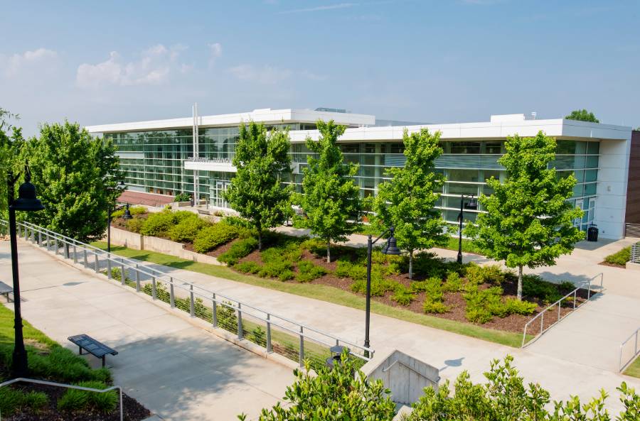 Southern Polytechnic College of Engineering & Engineering Technology building at KSU