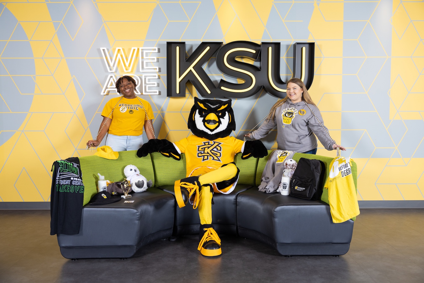 Scrappy with students.