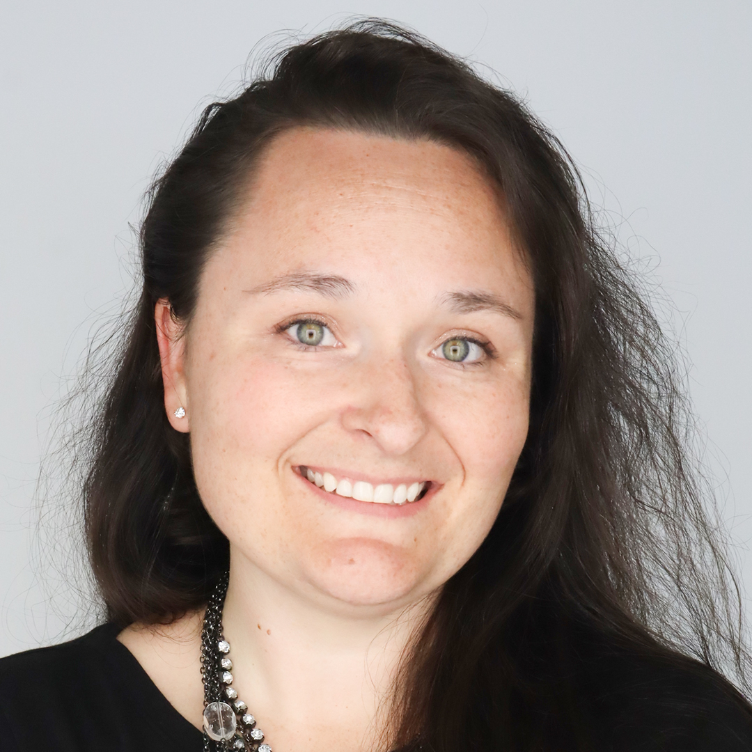 Kelly Edwards headshot