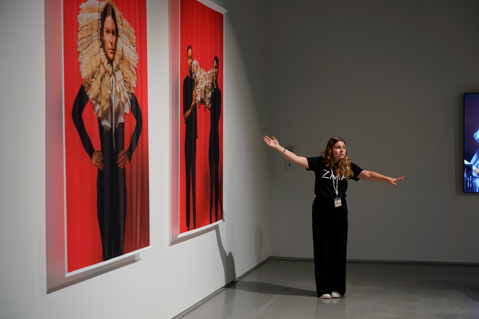 Image of Zuckerman Museum of Art Docent leading tour in the gallery
