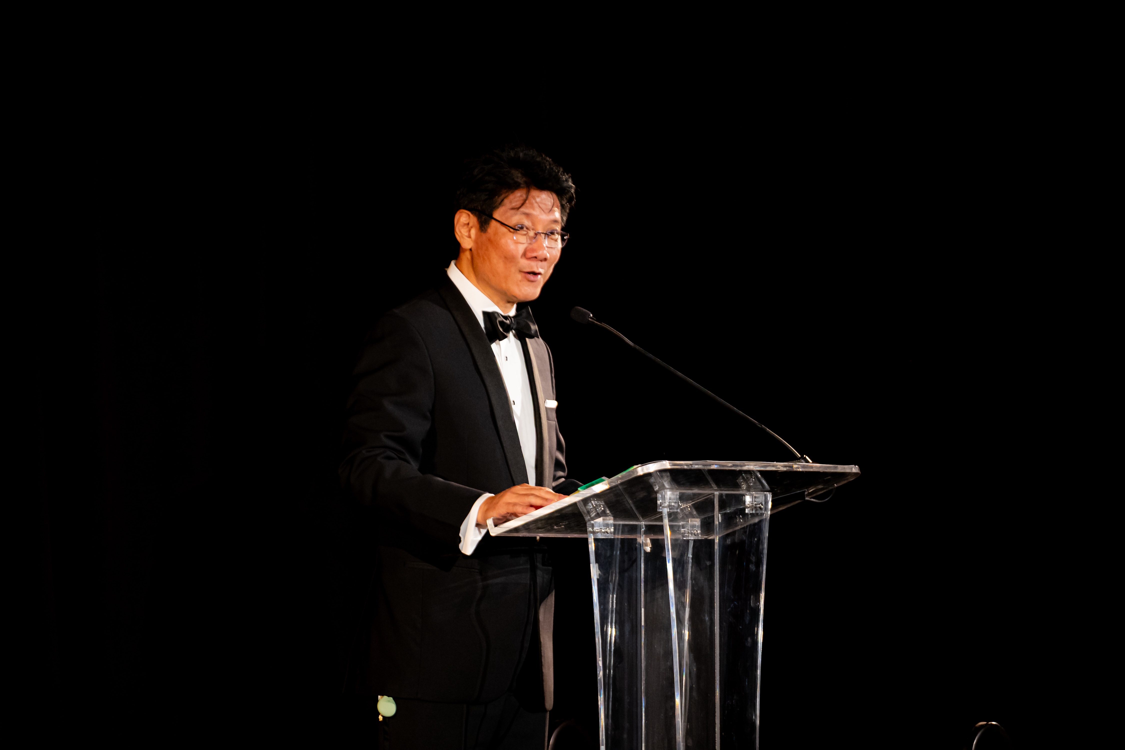 dean arthur liou speaks at the 2025 arts ksu gala
