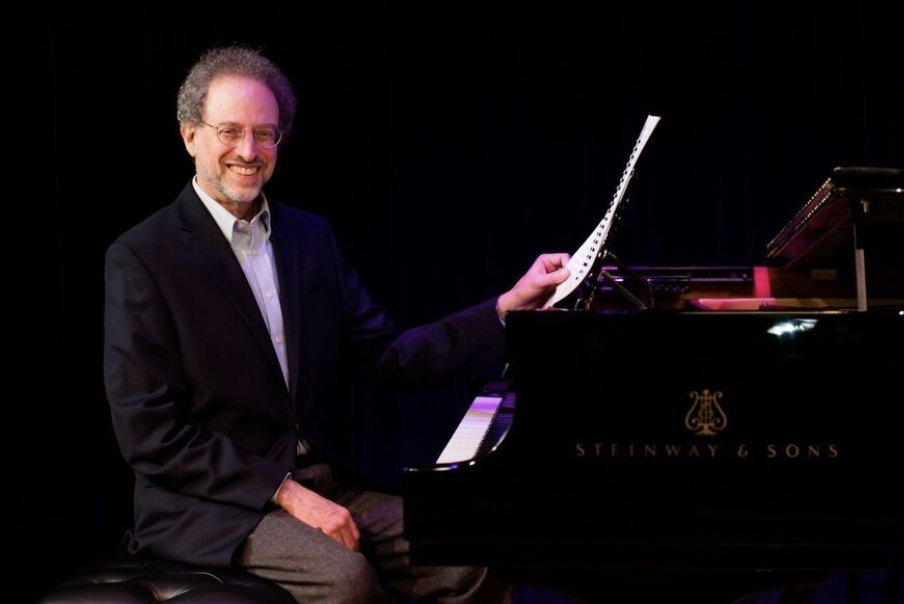 image of laurence sherr at the piano onstage at KSU Morgan Hall