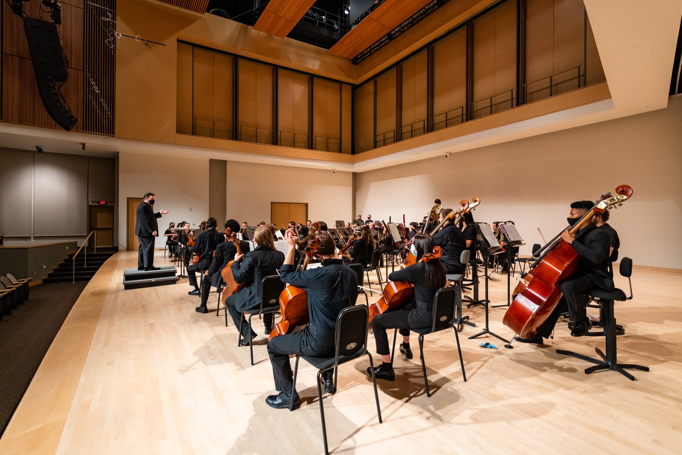 orchestal studies student performing