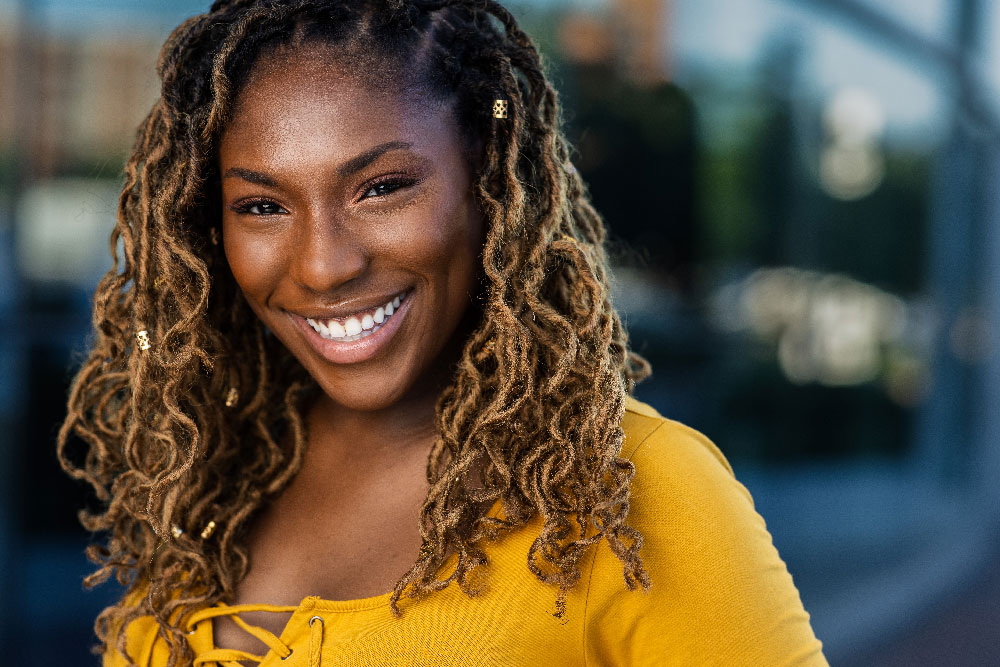 l'oreal roche headshot