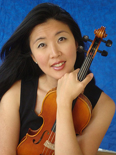 image of helen kim playing violin 