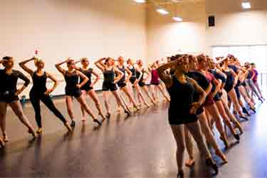 summmer dance intensive class in studio