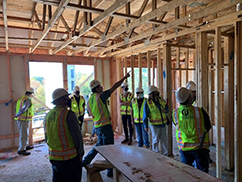 photo of ksu students on katerra construction site