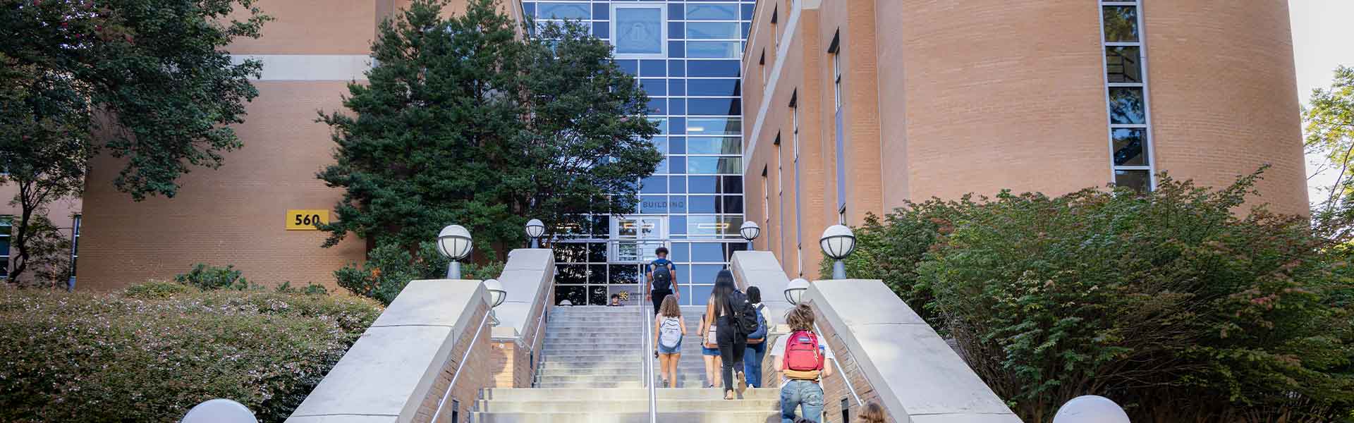 ksu students on kennesaw campus.