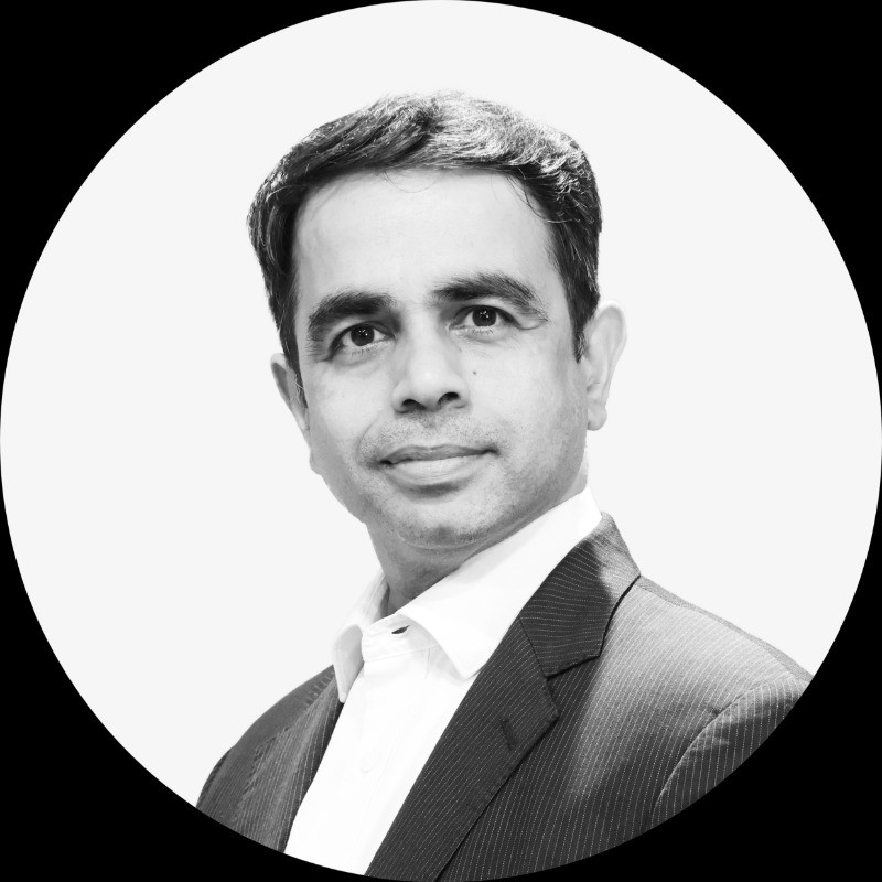 SWE Advisory Board member Parag Rede stands tall..