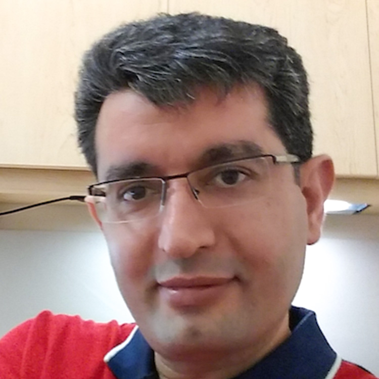 seyadamin pouriyeh headshot