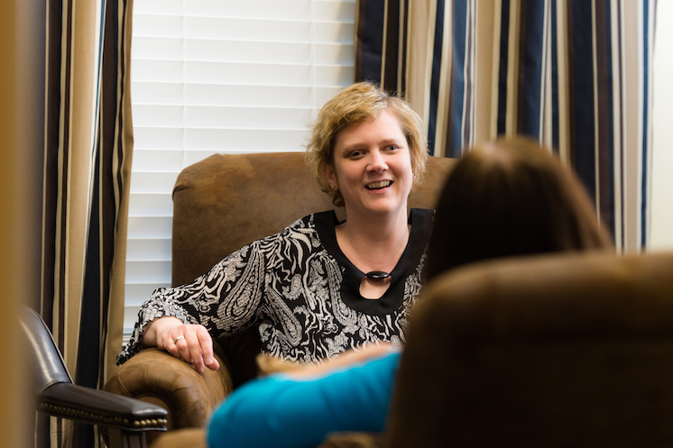 Alumnus Kim Duff Overcomers Counseling