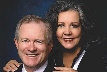 Donors Rick and Julie Bennett endowed a scholarship for accounting students in the KSU Honors College