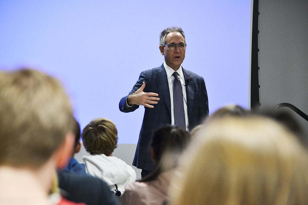 Richard Bistrong Discussing Business Ethics