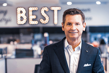 Supreme Lending Regional Operating Partner Pat Flood Presented at the Tetley Distinguished Leaders Lecture Series at Kennesaw State University