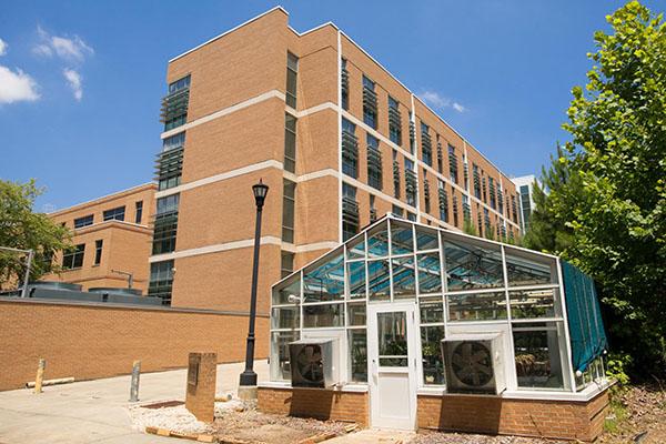  / 2017 Science Laboratory Building and greenhouse on the Kennesaw Campus