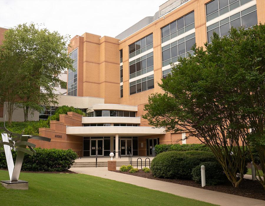 Photo of the College of Science and Mathematics buildings complex on the Kennesaw campus