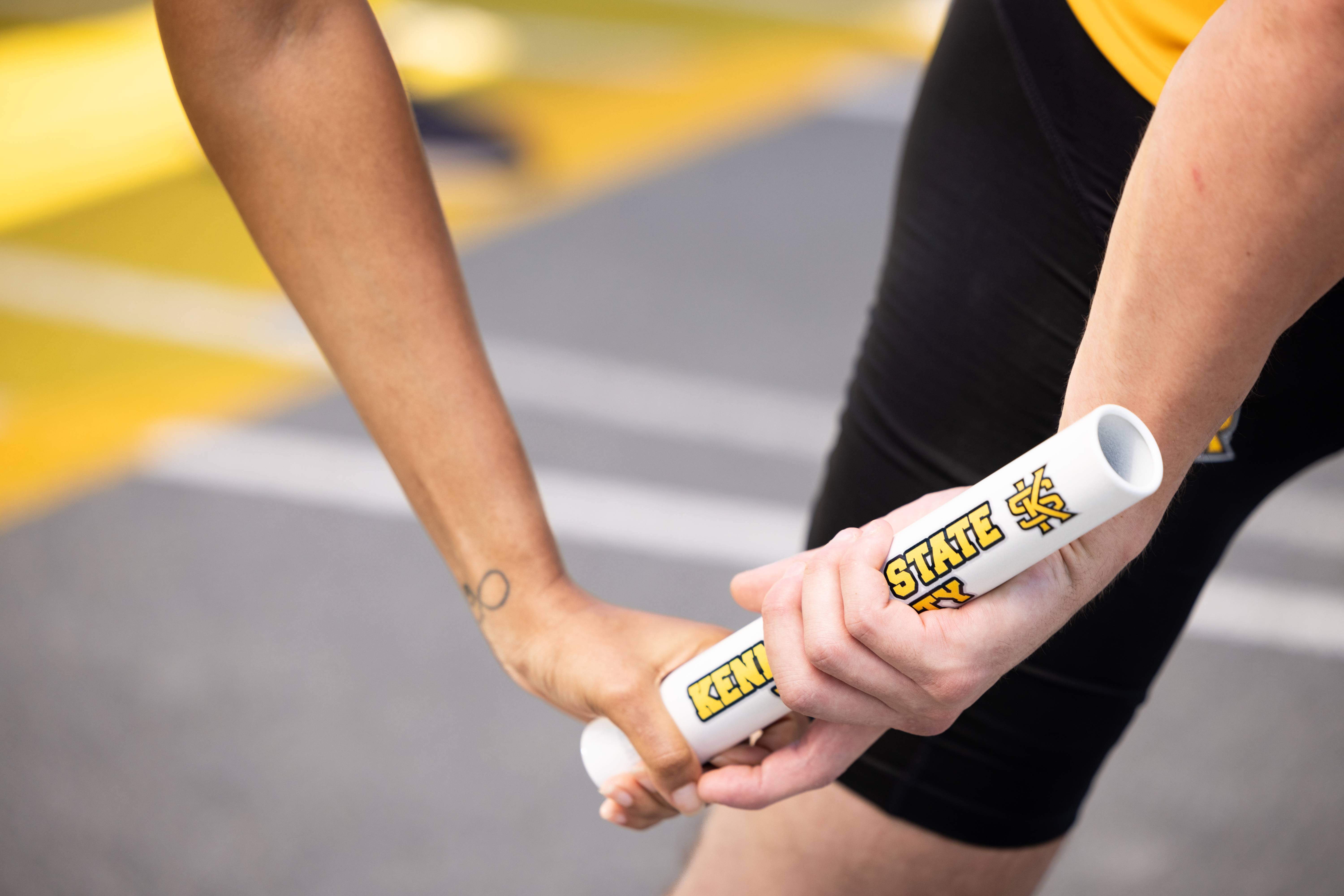 Baton handoff