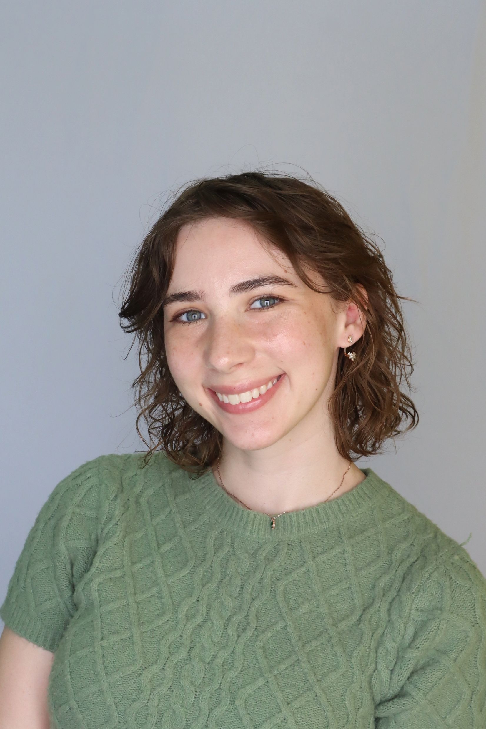 Pheobe Rushan Headshot