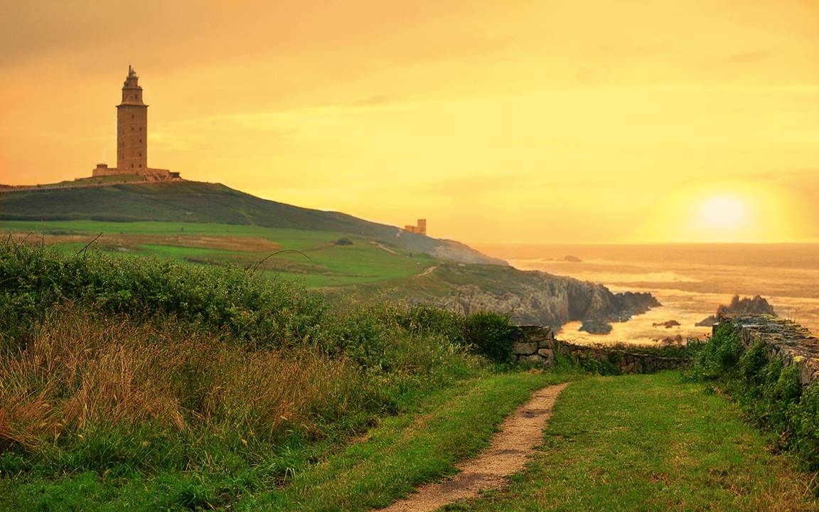 Category: Natural or Manmade Beauty - First Place / Category: Natural or Manmade Beauty - First Place "Tower of Hercules"
Katie Coe
Spain