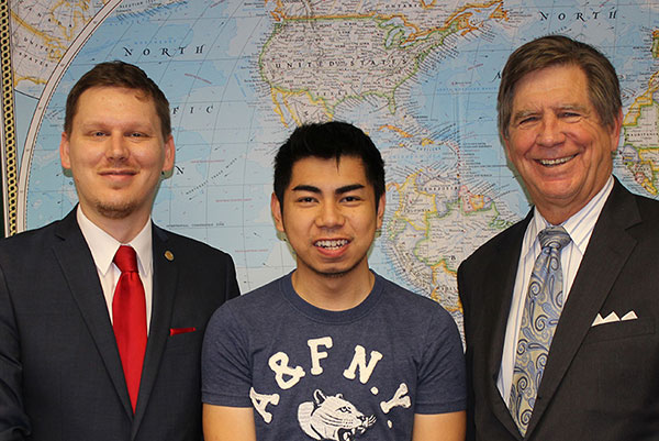 YSEALI Fellow Izwan Daud with KSU Vice-Provost of Global Affairs of Dr. Lance Askildson (left) and KSU President Dr. Dan Papp