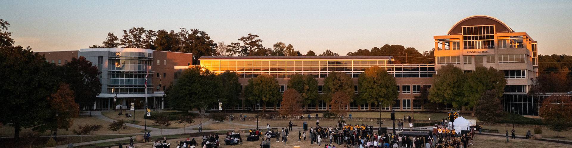 ksu event outside on campus green
