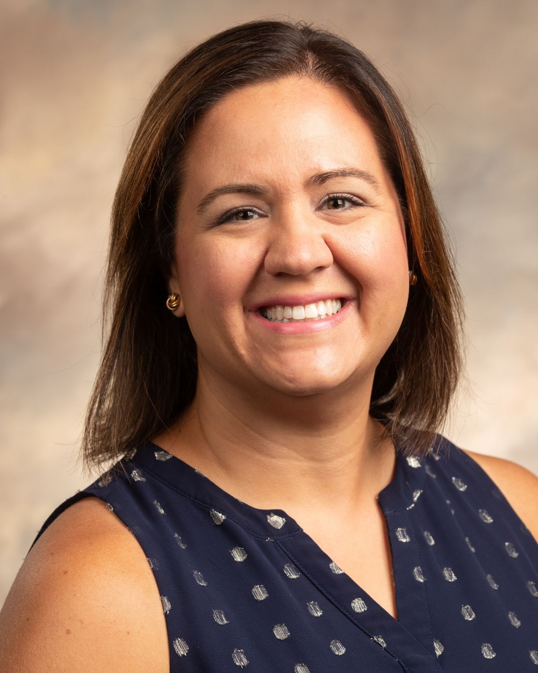 Jamie Elliott named as Associate Dean of the Keeping Sights Upward Journey Honors College 