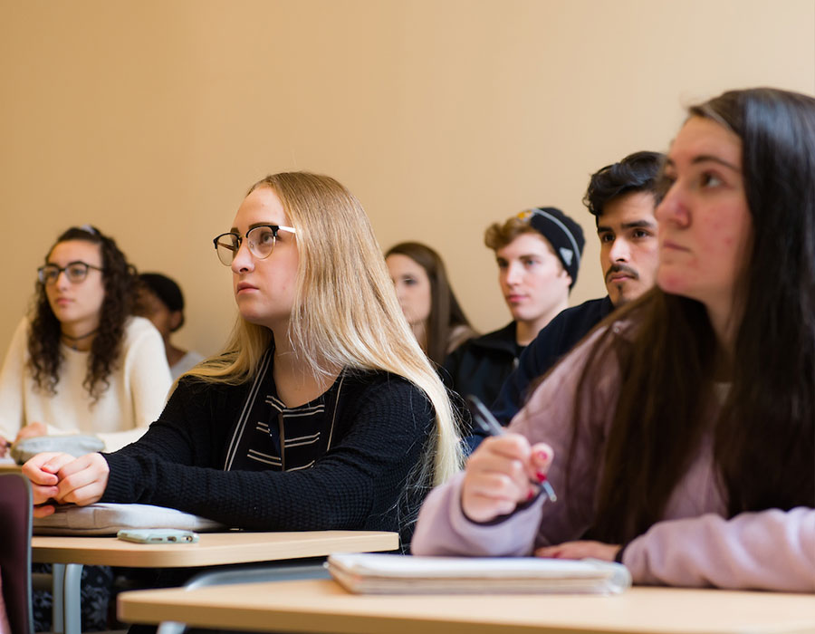  ksu President’s Emerging Global Scholars (PEGS) students in class