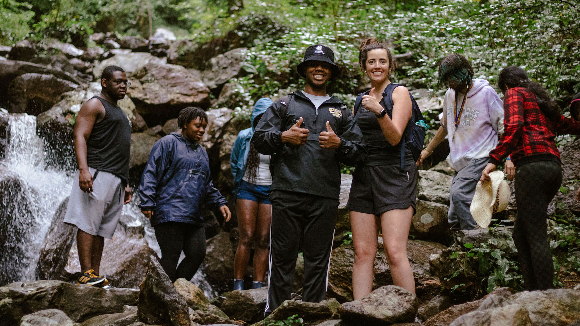  / SODI LLV students hiking at Amicalola Falls