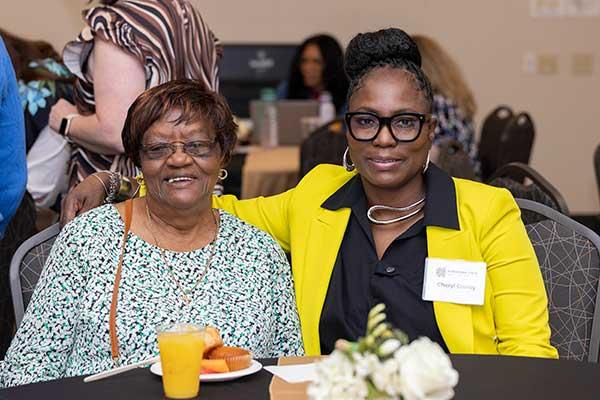  / guests and honorees at table