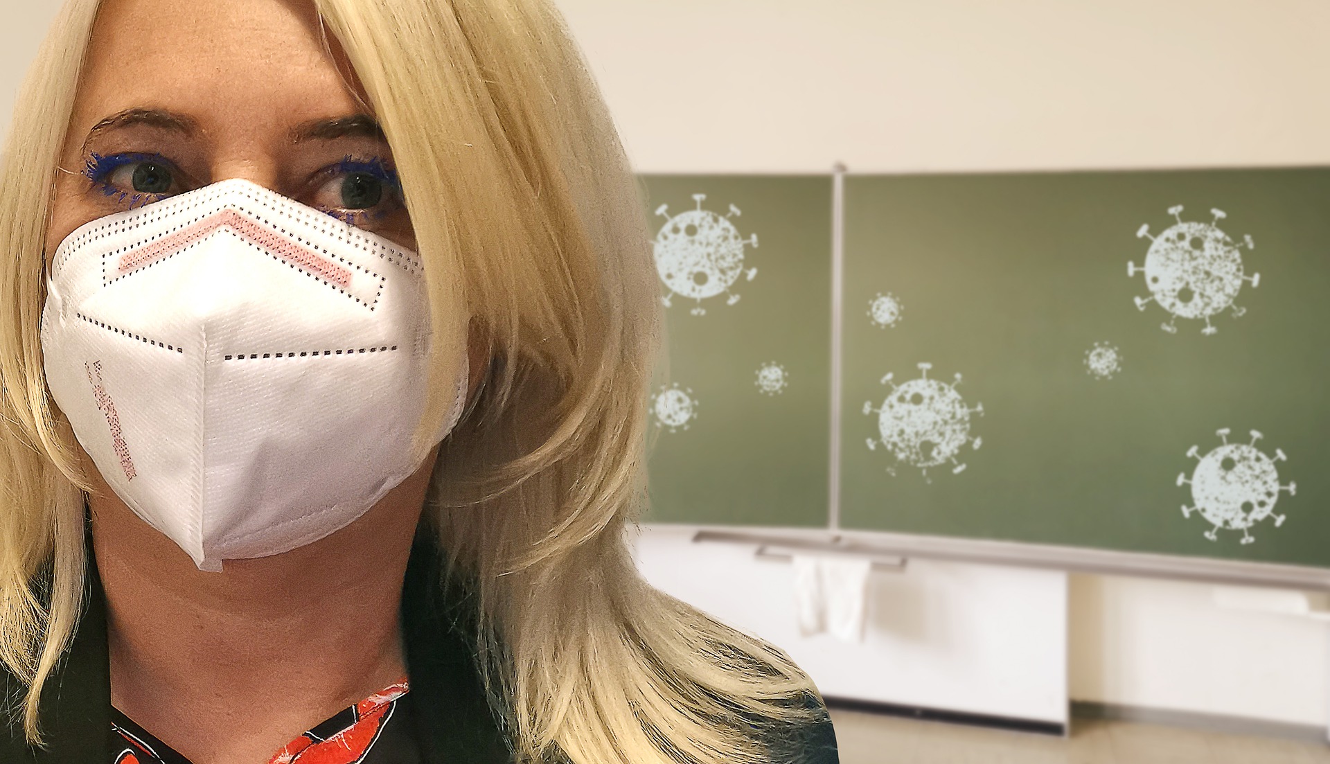 faculty member wearing a face mask.