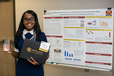 Destiny Paige, Birla Carbon Symposium top award winner