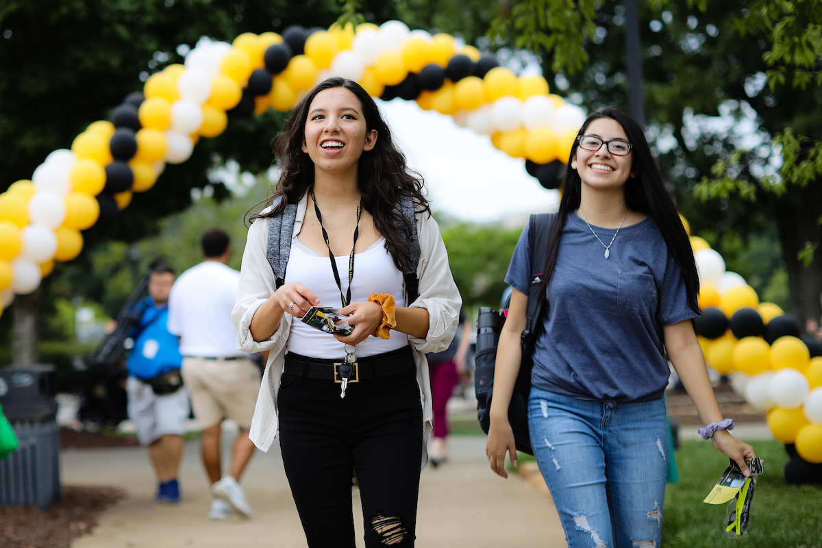 Students at the First Day of School Cake event