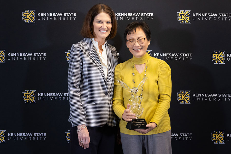 Photo of President Kat Schwaig and Ming Chen 