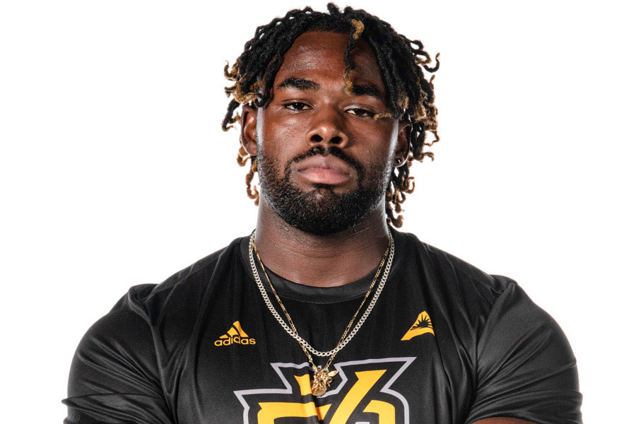Rogers Wins National Championship in Weight Throw