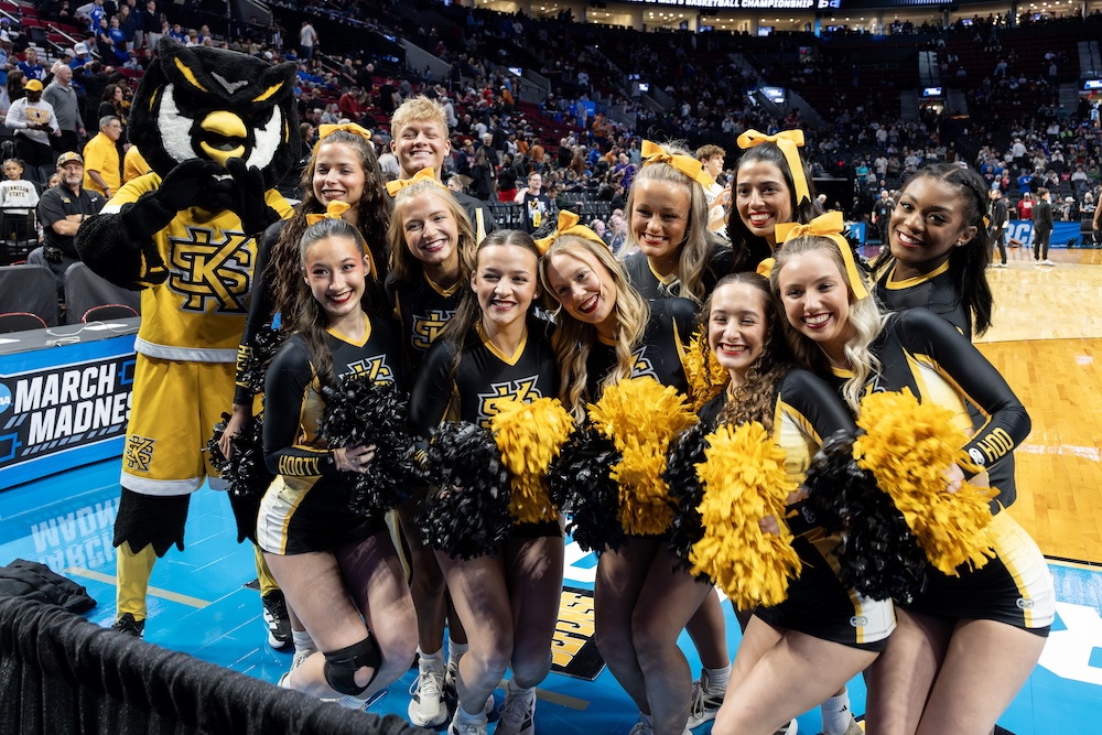 KSU cheer team