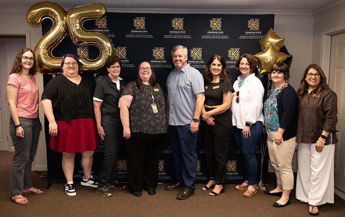 Faculty Members at MSCM 25th Anniversary / 