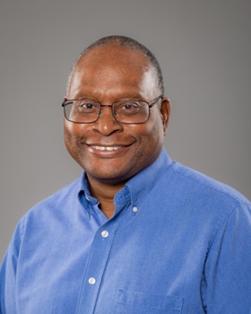 Photo of Dr. Kenneth Williamson