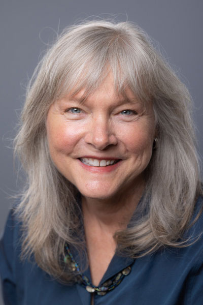 Dr. Elizabeth Giddens