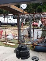 Triangular rubble column subjected to sag test