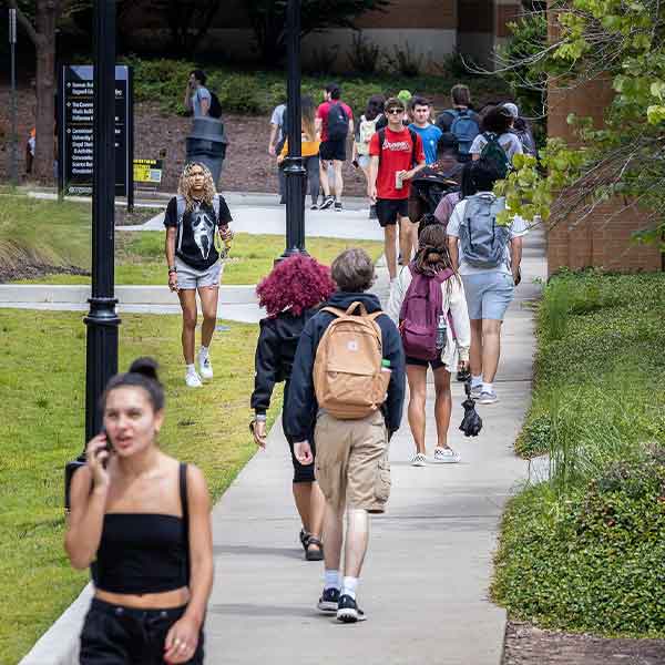 KSU students walking at the Marietta campus.
