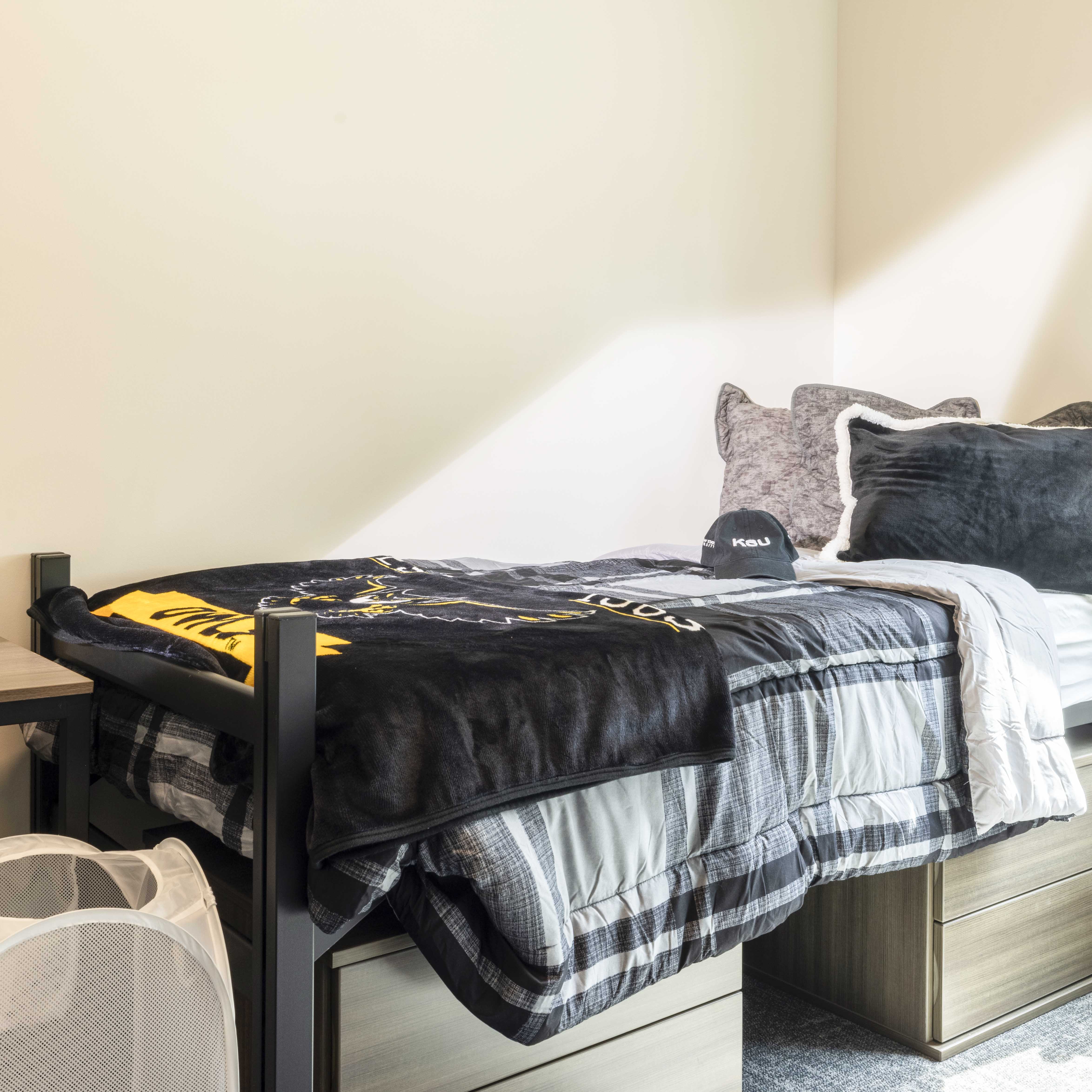 close up of ksu bed in dorm room