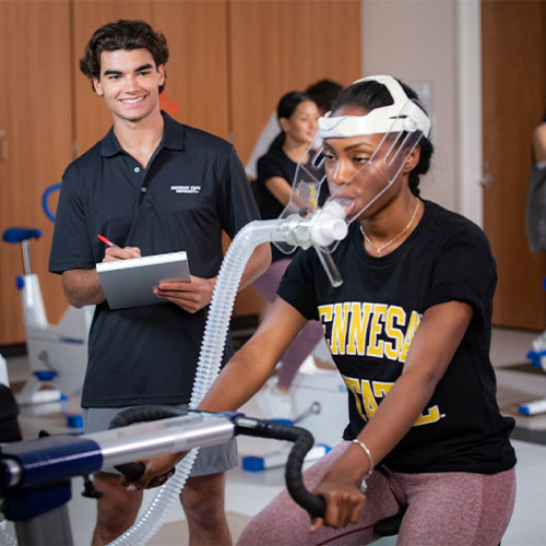 students in exercise physiology lab