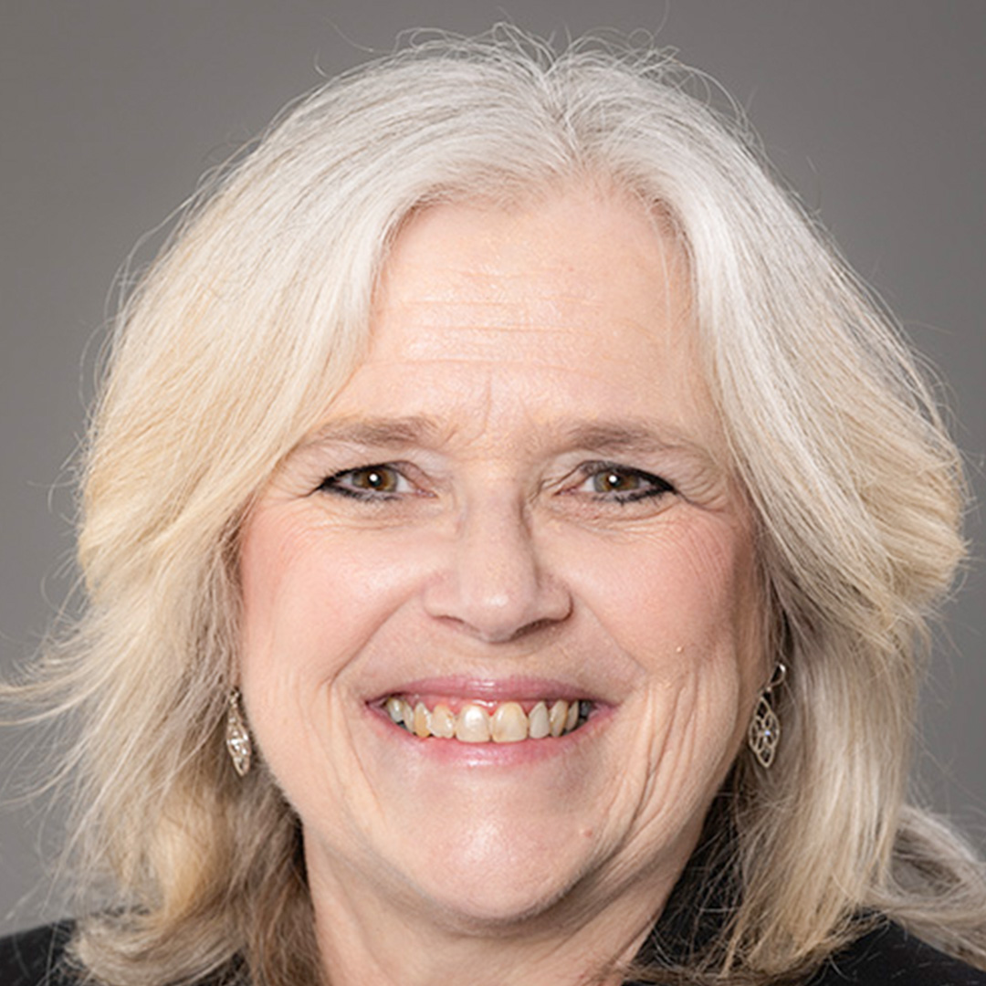 Maureen headshot