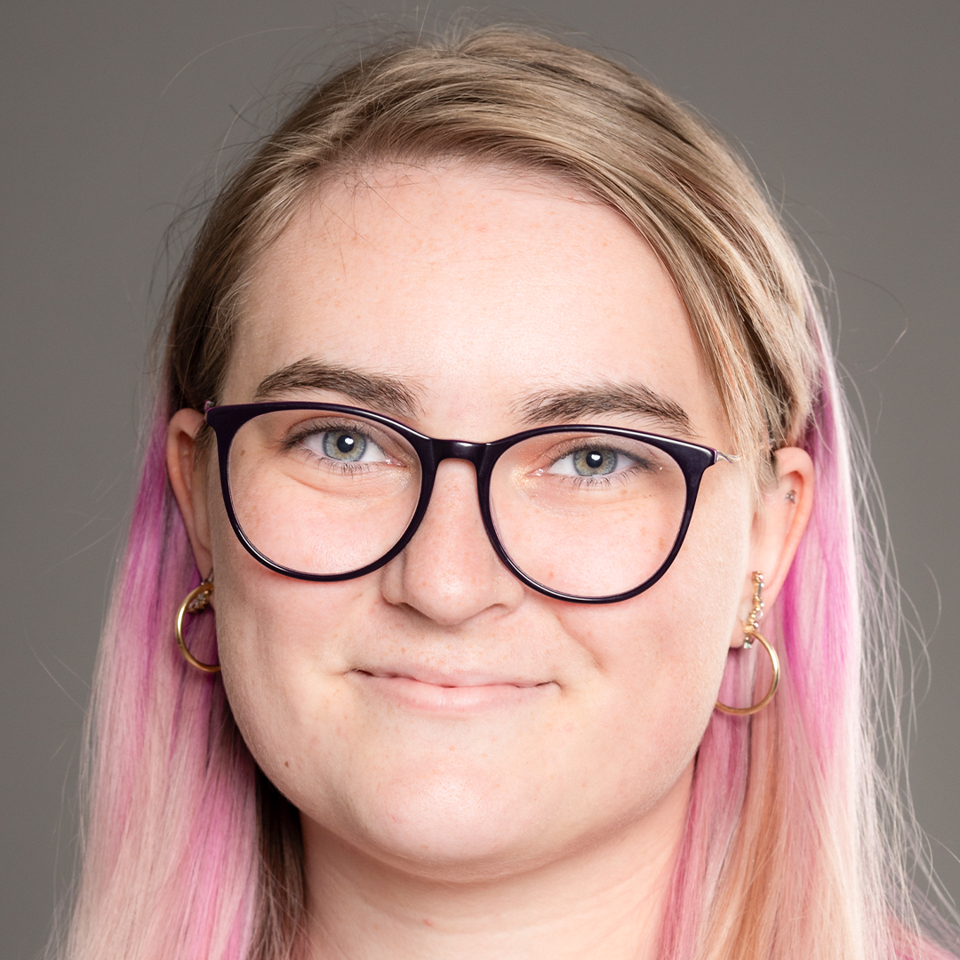 Lexi headshot