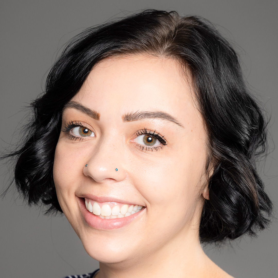 Samantha headshot