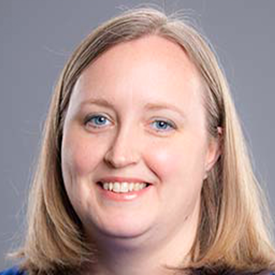 Stacy headshot