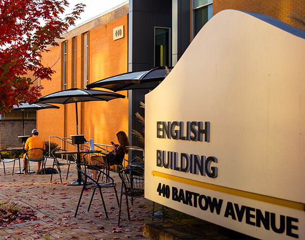Photo of the english building on Kennesaw State Campus